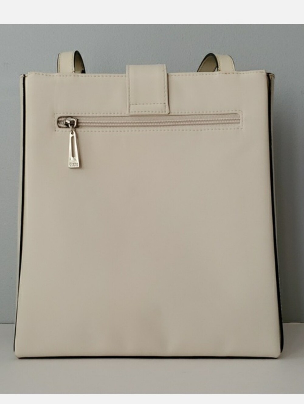 Guess Vintage Y2K Creamy Off White Shoulder Bag Purse - Picture 2 of 10